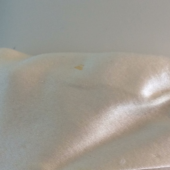 Carolina Herrera gown size 4 - Picture 3 of 6